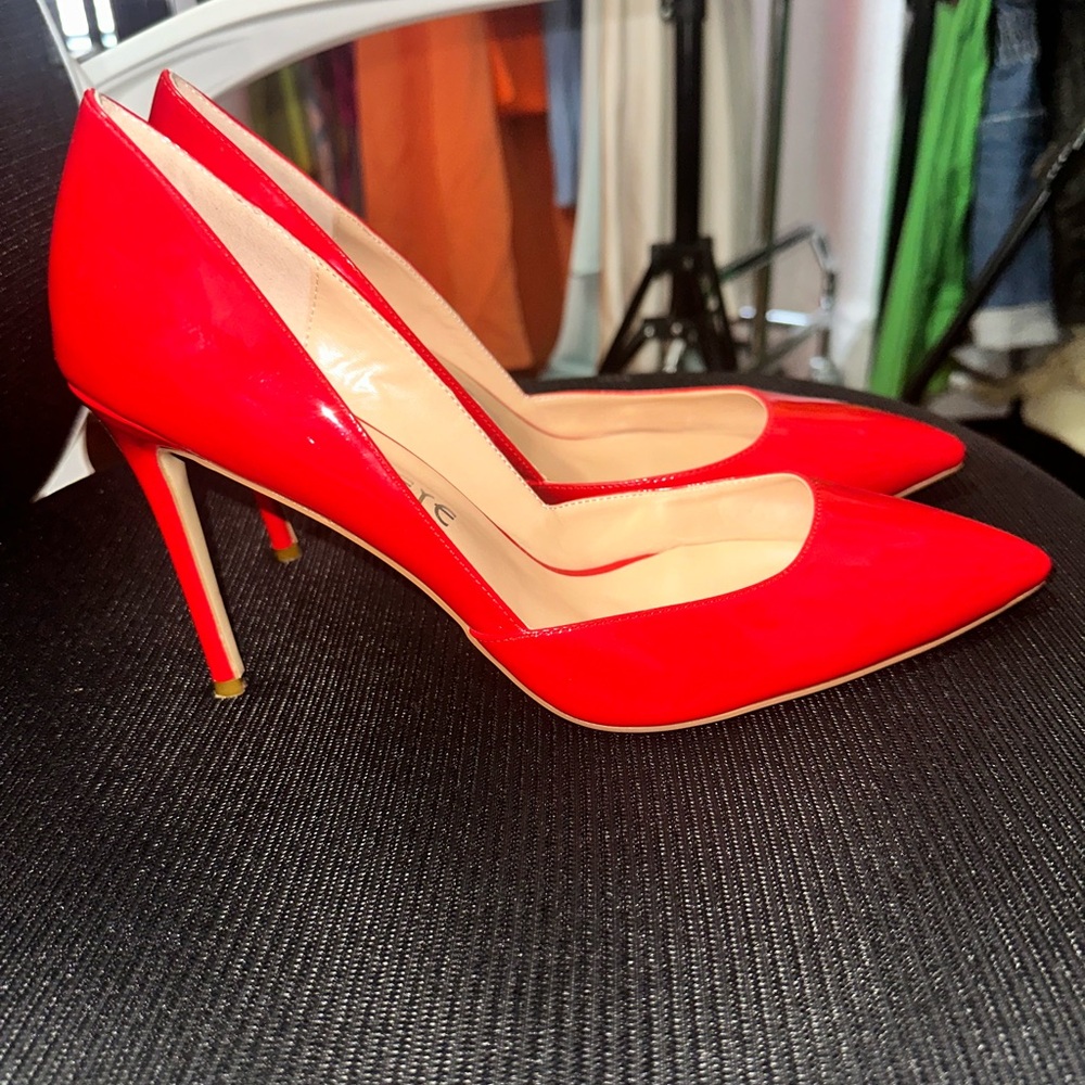 Castamere Red Stiletto Heels